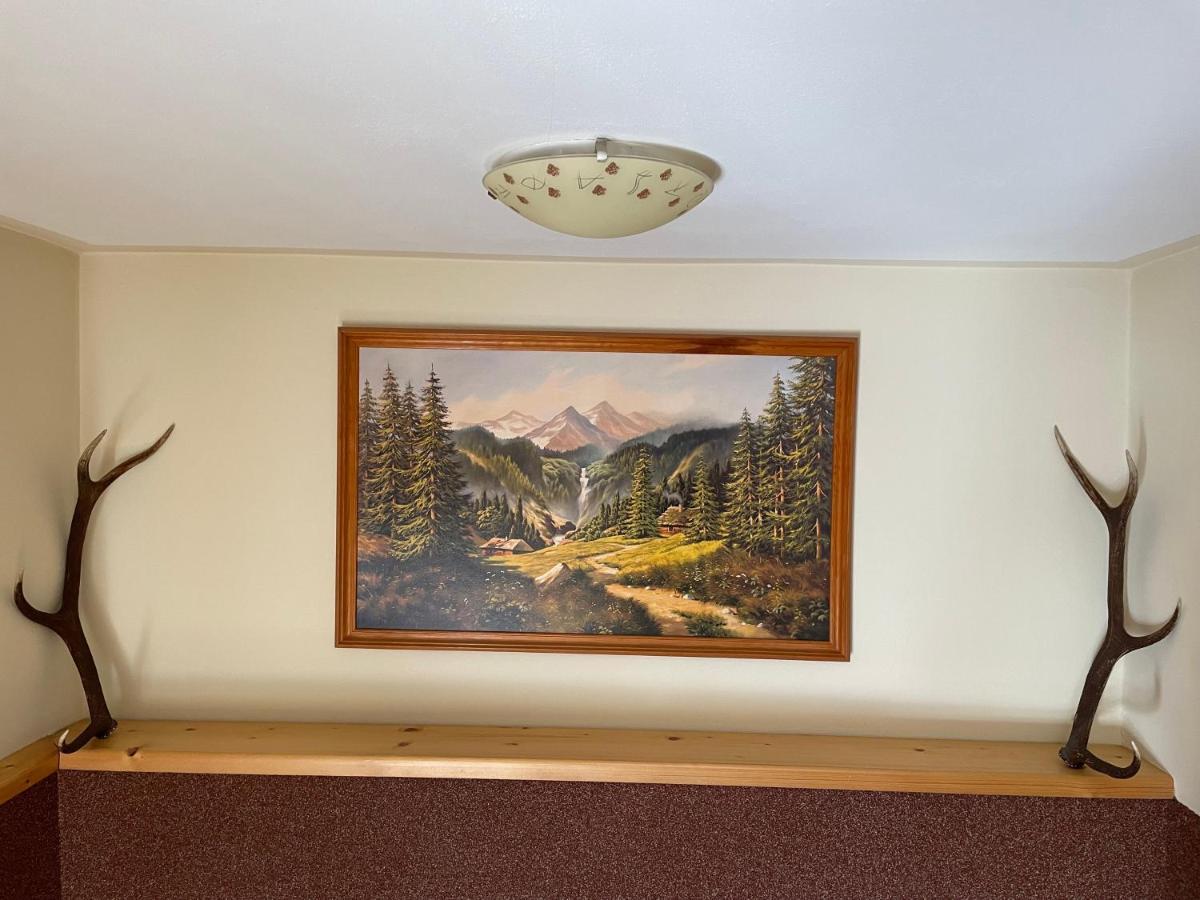 Pokoje Goscinne U Ady Jurgów Buitenkant foto