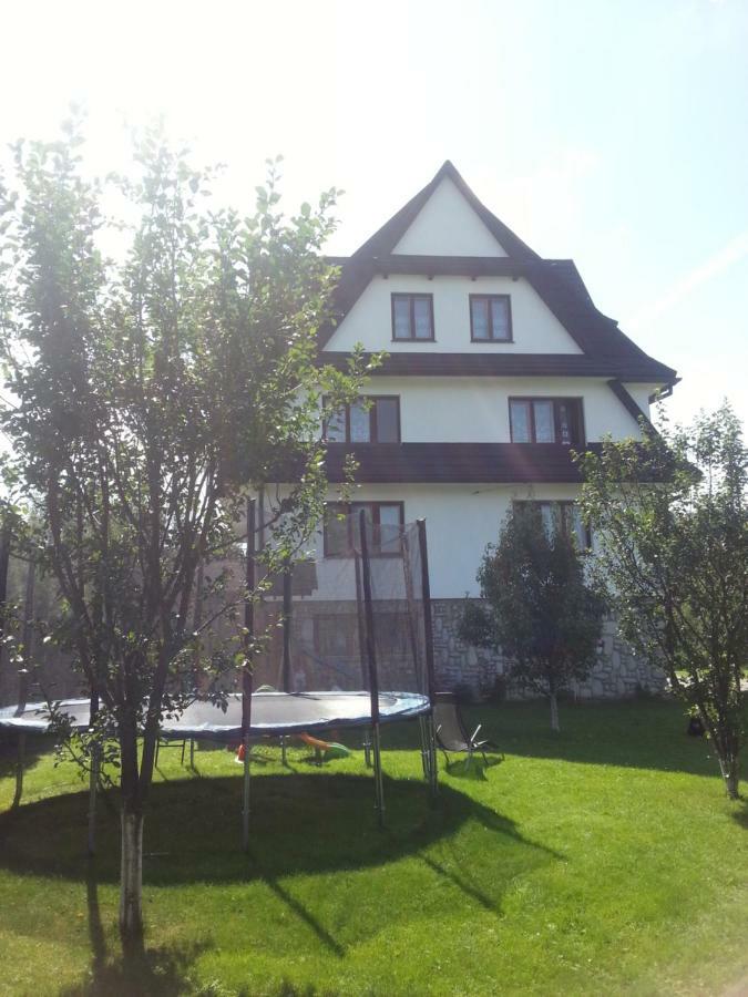 Pokoje Goscinne U Ady Jurgów Buitenkant foto